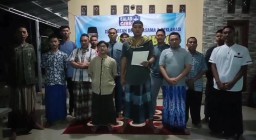 Koordinator Balad Gibran Subang bersama relawan balad Gibran Saat Membacakan Ikrar Dukungan Untuk Gibran sebagai Cawapres. ( Jabar Memanggil/ Wildan Fadhilah)
