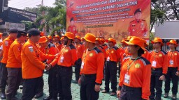Pembukaan pelatihan tehnik pertolongan oleh Deputi Bidang Sarana Prasarana dan Sistem Komunikasi Pencarian dan Pertolongan, Marsekal Muda TNI Fachrizet. (Jabar Memanggil/ Husni Nursyaf)
