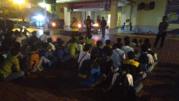 92 pelajar SMK di Kota Bogor diberi arahan usai diamankan petugas karena diduga akan terlibat dalam aksi tawuran. ( foto. IST)