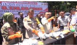 Polisi musnahkan barang bukti narkoba sabu (Jabar Memanggil/ Rony)