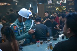 Pencegahan Dini Pelanggaran Disiplin Prajurit: Puspomal dan Yonpom 1 Mar Lakukan Opsgaktip di Tempat Hiburan Malam