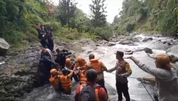 Jenazah Karyawan Swasta Yang Meninggal Dunia di Sungai Cibojong Sukabumi, Ditemukan
