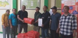 Persatuan Gerak Badan Bangau Putih Peduli Salurkan Bantuan untuk Korban Gempa di Desa Purasari