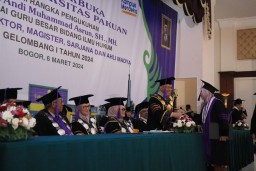 Universitas Pakuan Bogor menggelar wisuda gelombang 1 tahun 2024 di Gedung Brajamustika Kota Bogor, Rabu ( 06/03/2024) . Jabar Memanggil/ ist