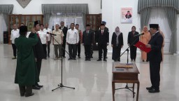 Pj Bupati Lantik Direktur RS Sumedang yang Baru