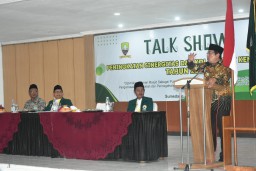 Pemkab Sumedang Berikan Bantuan Mimbar Masjid Bagi 26 Kecamatan