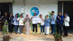 BRI Peduli, Branch Office Bogor Pajajaran Serahkan Bantuan Perluasan Kantin “Warung Kita” IPB