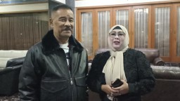 Hj Siti Mamduhah Ma'ruf Amin : Erwan Layak Menang Dalam Pilkada Sumedang