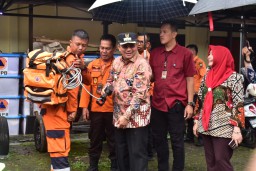 Perkuat Upaya Penanggulangan Bencana Pj. Bupati Yudia Tinjau Kesiapan BPBD
