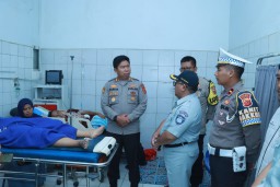 Kapolres Sukabumi Kunjungi Korban Kecelakaan Maut di RSUD Palabuhanratu