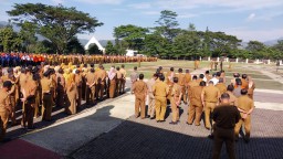 Libur Panjang Usai, Bupati  Langsung Pimpin Apel Gabungan