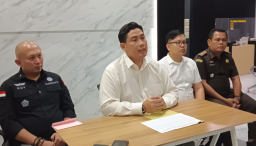 Kejaksaan Negeri (Kejari) Sumedang melakukan peningkatan status penanganan dugaan penyalahgunaan wewenang dalam penerbitan dispensasi kawin di wilayah hukum Pengadilan Agama Sumedang dari tahap penyelidikan ke penyidikan. Selasa (20/5/2025)