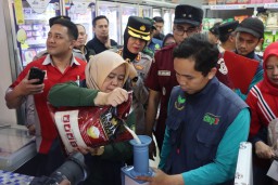 Blusukan ke Pasar, Kapolres Sukabumi Kota Pimpin Sidak Bapokting