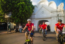 Dedie Rachim Susuri Sumbu Filosofi Yogyakarta