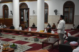 Tradisi Muludan di Masjid Agung Sumedang