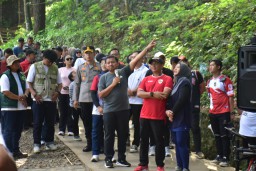 DLHK Ditantang Bupati Sumedang untuk Menata Tahura Gunung Kunci