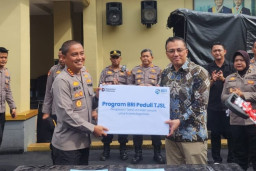 Wujud TJSL, BRI Serahkan Mobil Jenazah ke Polresta Bogor Kota