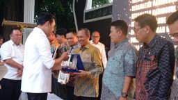 Kecamatan Mande Kembali Meraih Penghargaan Capaian PBB Tertinggi se-Kabupaten Cianjur