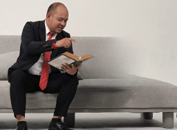 Pemberlakuan KUHP dan KUHAP Nasional dalam Perspektif Pembaruan Hukum Pidana