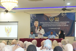 Komisi IX DPR Dorong Penguatan Tata Kelola MBG untuk Cegah Kejadian Tak Diinginkan