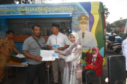 Safari Ramadan Jatinangor: Layanan Adminduk Capai Ratusan Warga, Cek Kesehatan Gratis Hampir 2.000 Peserta