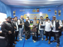 HDCI Garut Berbagi di Tengah Arus Mudik, Petugas hingga Anak Yatim Dapat Kejutan