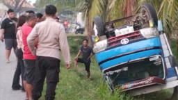 Kecelakaan Truk Pengangkut Kesenian Kuda Renggong Terguling di Ujungjaya, Dua Luka Serius