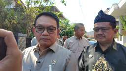 KSP Dudung Abduracham Takziah ke Rumah Duka Korban SPPI di Sumedang, Pemerintah Serahkan Santunan dan Evaluasi Pelatihan