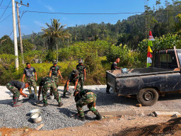 Progres TMMD ke-129 Kodim 0608 Cianjur di Desa Mekarmukti Capai Banyak Sasaran