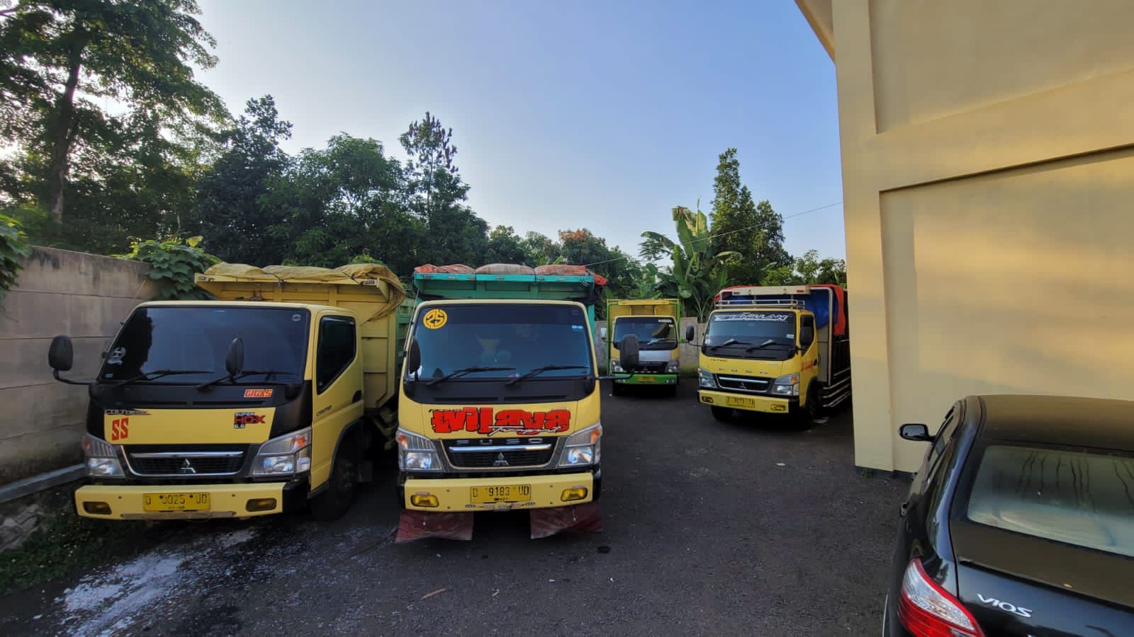Tidak Berizin, 8 Truk Pasir Besi Diamankan Polres Sukabumi