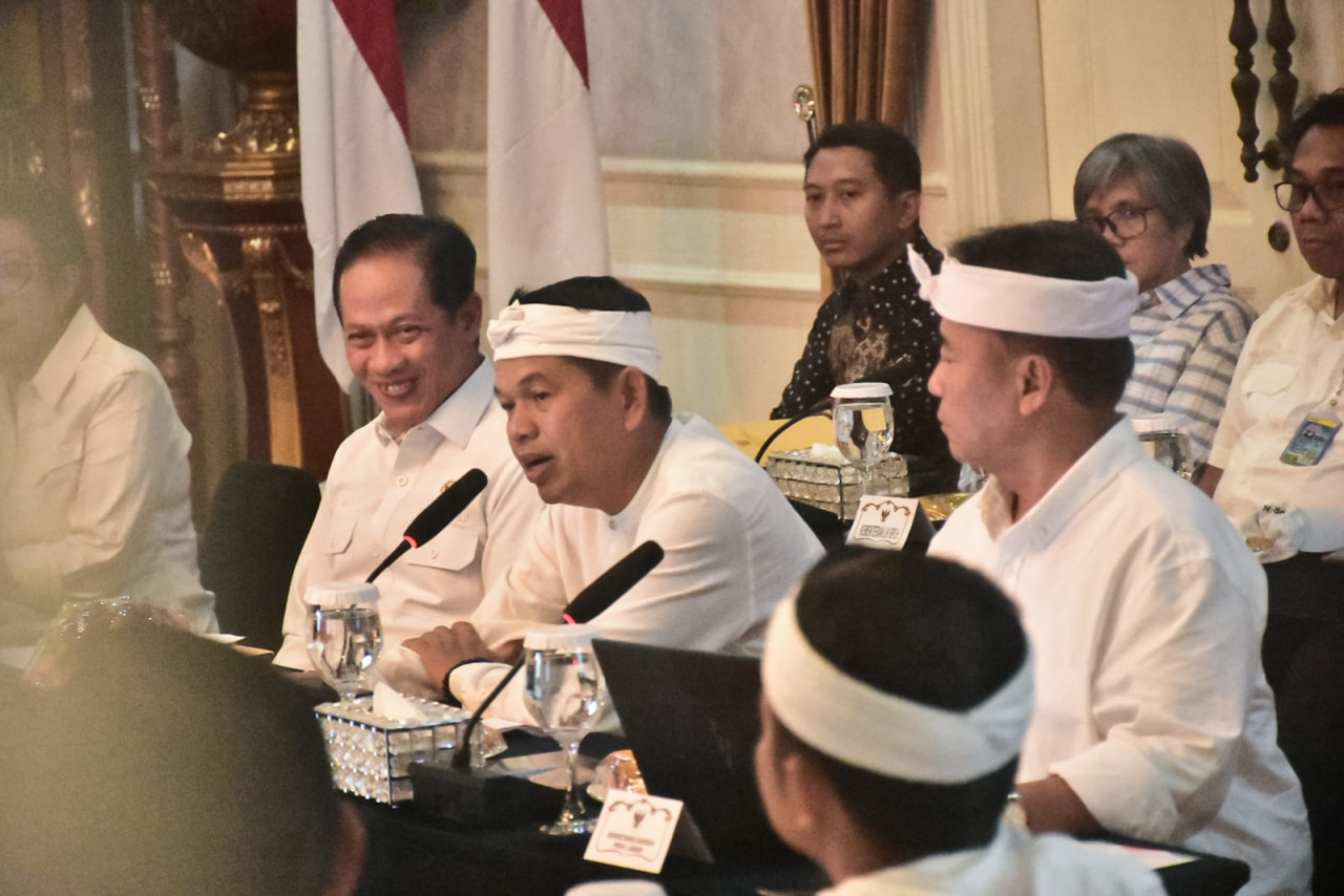 Tahun 2029 Bebas Sampah, Bupati Sumedang Canangkan Zero Waste School dan Jumsih Tematik