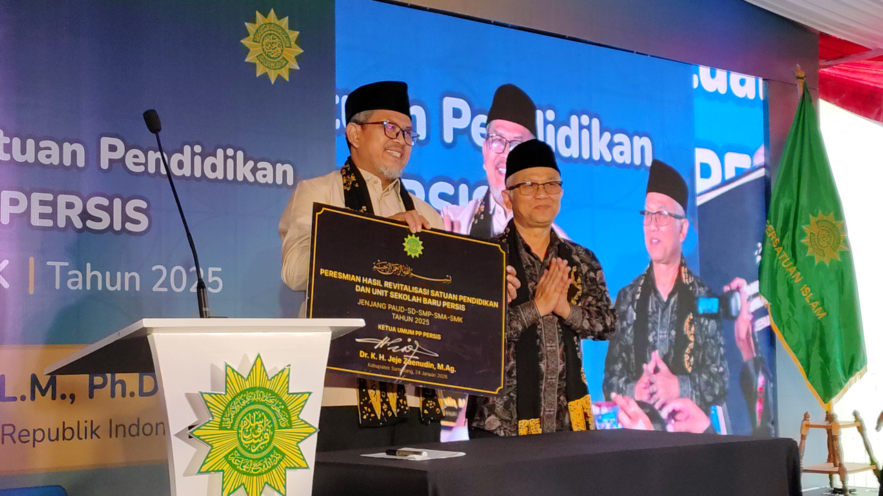 Jeje Zaenudin Puji Prabowo: Swakelola USB Persis Sumedang Bangun Generasi Cerdas dan Tafaqquh Fiddin