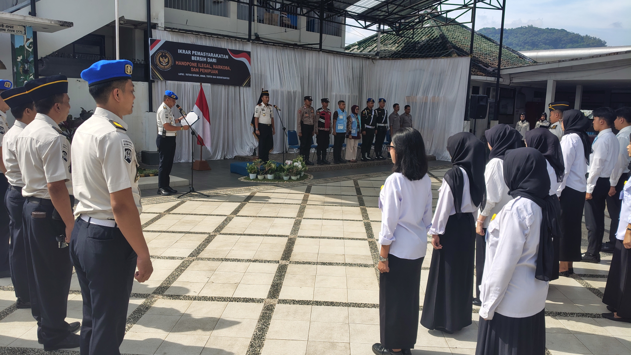 Lapas Kelas IIB Sumedang Ikrar Bersih Dari Handphone Ilegal, Narkoba dan Penipuan, Siap di Copot Apabila Melanggar