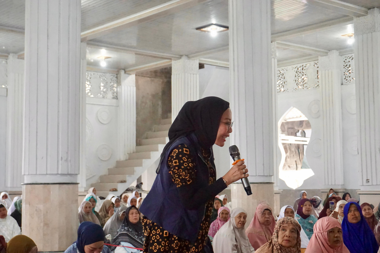 Dzikir Muharram Satukan Ribuan Jamaah di Garut, Lola Nelria: Majelis Zikir Menjadi Penyejuk Hati